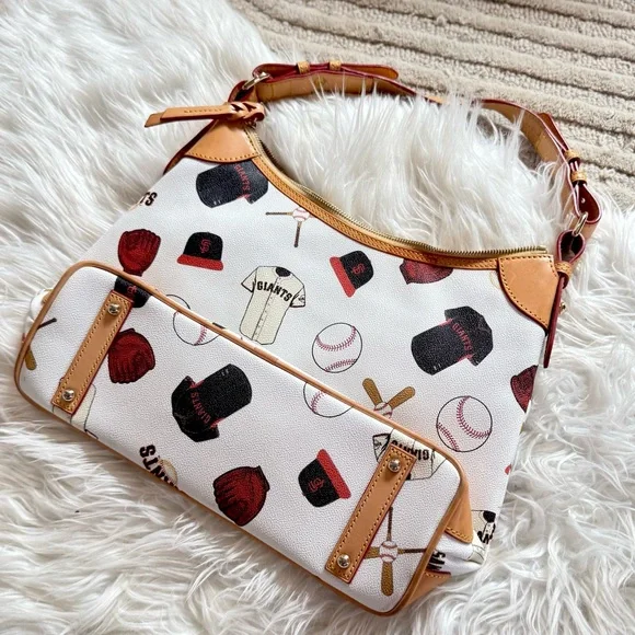 Dooney & Bourke Official Giants Purse - Picture 5 of 10